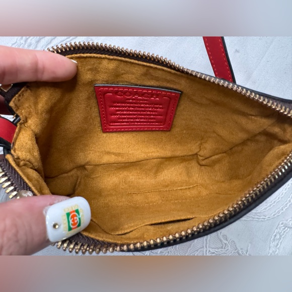 Coach Shoulder Bag/Handbag - Picture 15 of 17